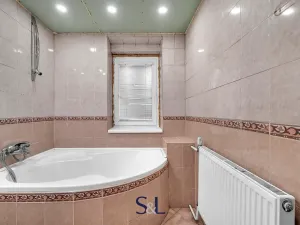 Prodej činžovního domu, Kamenický Šenov, Kadlecova, 250 m2