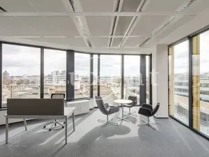 Pronájem kanceláře, Praha - Nusle, Pikrtova, 500 m2