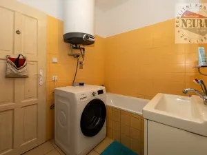 Prodej rodinného domu, Dobříš, Mírové náměstí, 451 m2