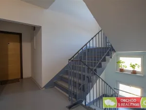 Pronájem bytu 2+kk, Praha, Božetická, 41 m2
