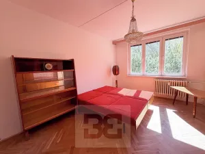 Pronájem bytu 3+1, Karlovy Vary, Plešivecká, 86 m2