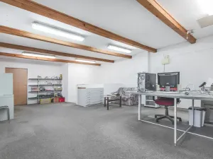 Prodej obchodního prostoru, Kolín, Roháčova, 340 m2