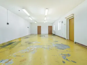 Prodej obchodního prostoru, Kolín, Roháčova, 340 m2