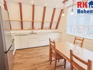 Pronájem bytu 4+1, Praha - Žižkov, Na Jarově, 122 m2