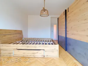 Pronájem bytu 2+1, Praha - Žižkov, Biskupcova, 81 m2