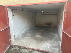 Pronájem garáže, Lovosice, 17 m2