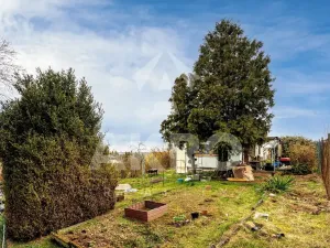 Prodej pozemku pro bydlení, Hrusice, Na Hradech, 480 m2