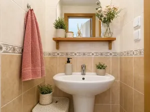 Pronájem bytu 1+kk, Praha - Prosek, Litoměřická, 28 m2