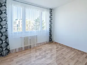 Pronájem bytu 3+kk, Praha - Střížkov, Žandovská, 75 m2