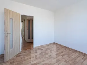 Pronájem bytu 3+kk, Praha - Střížkov, Žandovská, 75 m2
