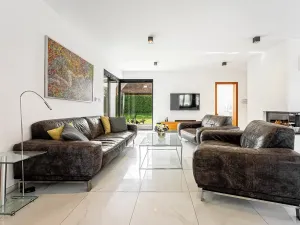 Prodej rodinného domu, Kamenice, Topasová, 130 m2