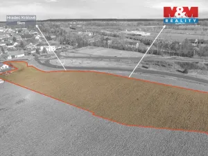 Prodej komerčního pozemku, Opatovice nad Labem, 8413 m2