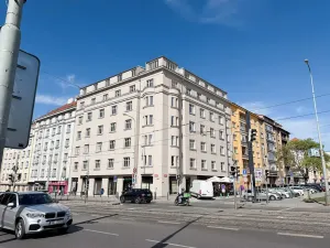 Pronájem bytu 2+kk, Praha - Žižkov, Jeseniova, 54 m2