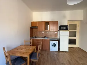 Pronájem bytu 1+kk, Praha - Braník, Ke Krči, 30 m2