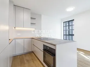Pronájem bytu 3+kk, Praha - Smíchov, Nádražní, 92 m2