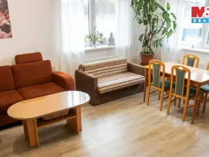 Pronájem bytu 3+1, Dolní Dobrouč, 65 m2