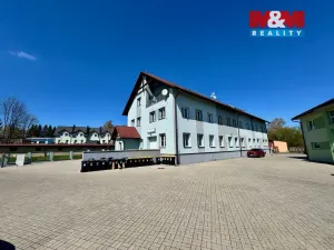 Pronájem kanceláře, Hlinsko, Tyršova, 196 m2