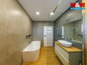 Prodej rodinného domu, Rumburk - Rumburk 3-Dolní Křečany, Ke koupališti, 135 m2