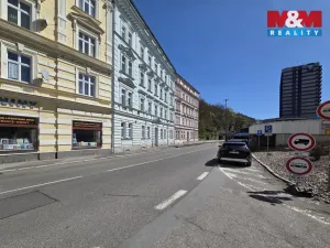 Pronájem bytu 3+1, Karlovy Vary, I. P. Pavlova, 80 m2