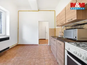 Prodej bytu 3+1, Oloví - Hory, 74 m2