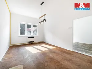 Prodej bytu 3+1, Oloví - Hory, 74 m2