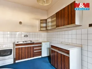 Prodej bytu 2+1, Hejnice, 72 m2