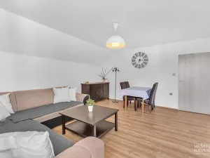 Prodej rodinného domu, Vysoká nad Labem, 280 m2