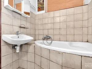 Prodej rodinného domu, Stěžery, 178 m2