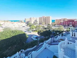 Prodej bytu 4+kk, Torrevieja, Španělsko, 65 m2