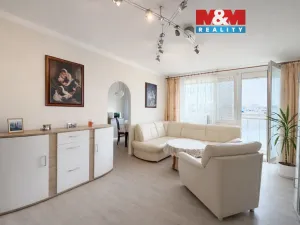 Prodej bytu 3+1, Praha - Horní Měcholupy, Parmská, 72 m2