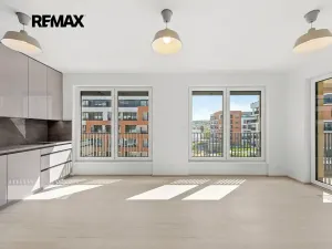 Pronájem bytu 3+kk, Praha - Hloubětín, Poděbradská, 77 m2