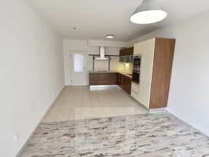 Pronájem bytu 4+kk, Praha - Kbely, Pod Nouzovem, 114 m2