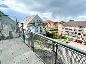 Pronájem bytu 4+kk, Praha - Kbely, Pod Nouzovem, 114 m2