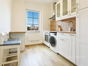 Prodej bytu 2+1, Trmice, Fügnerova, 43 m2