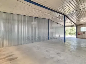 Pronájem výrobních prostor, Praha, Poděbradská, 250 m2