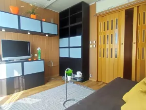 Prodej bytu 2+1, Praha - Strašnice, Ke Strašnické, 39 m2