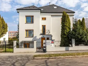 Prodej bytu 2+kk, Praha - Lhotka, K Novému dvoru, 64 m2