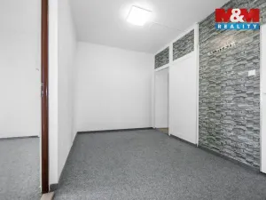 Prodej bytu 2+1, Teplá, Školní, 56 m2