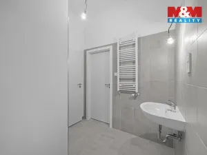 Prodej bytu 1+kk, Praha, 34 m2