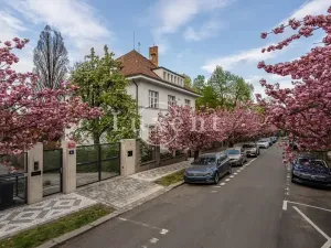 Prodej vily, Praha - Bubeneč, Heineho, 726 m2