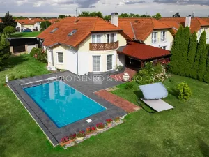 Prodej rodinného domu, Hostivice, náměstí Jana IV. z Dražic, 185 m2