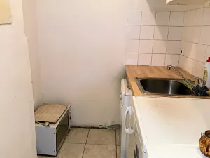 Prodej bytu 2+kk, Praha - Bubeneč, Lotyšská, 38 m2