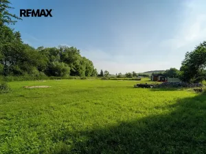 Prodej komerční nemovitosti, Chrášťany, 10917 m2