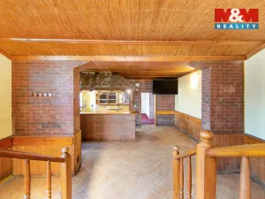 Prodej obchodního prostoru, Plzeň - Jižní Předměstí, Klatovská třída, 111 m2