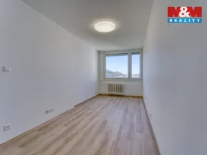 Pronájem bytu 3+kk, Praha - Karlín, U Sluncové, 65 m2