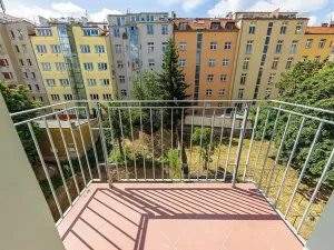 Pronájem bytu 2+kk, Praha - Nusle, Svatoslavova, 37 m2