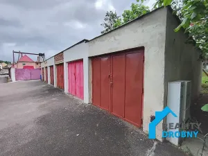 Prodej garáže, Kladruby, 21 m2
