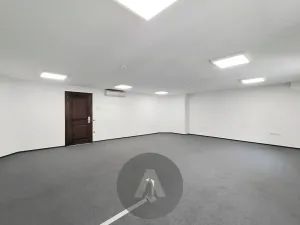 Pronájem kanceláře, Olomouc, Horní náměstí, 56 m2