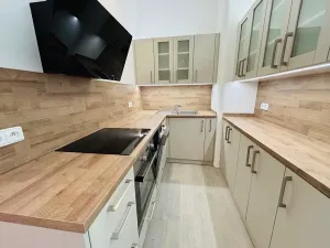 Pronájem bytu 3+1, Praha - Vinohrady, Vinohradská, 85 m2