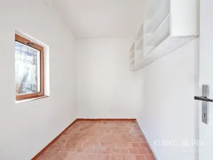 Prodej rodinného domu, Kamenice nad Lipou, Dobšova, 270 m2